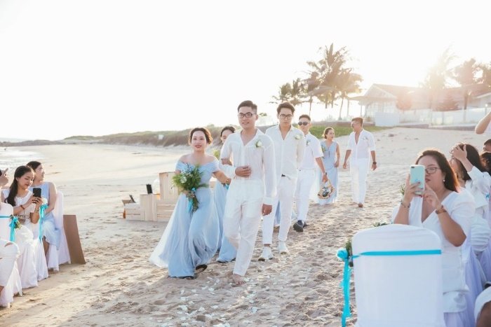 Chiêm bao thấy người yêu bí mật tổ chức đám cưới ở Hawaii với người khác đánh cặp số 33 - 88